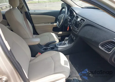 2013 Chrysler 200 Touring from USA, damaged, VIN 1C3CCBBBXDN594916